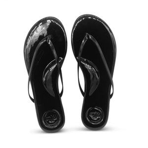 Solei Sea  Indie Patent Onyx Sandal Size 9